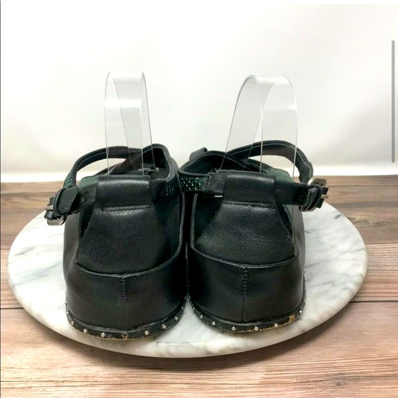 NWOT L.A.M.B. Bellatrix Black Leather Strappy Sandals🌵 - Picture 3 of 8